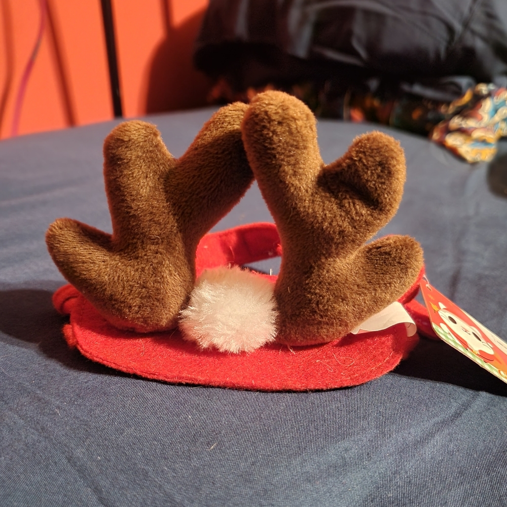 Pet Dog or Cat Christmas Antlers